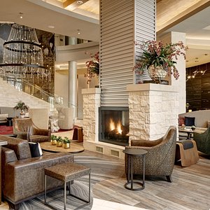 Archer Hotel Austin Lobby Lounge Overall