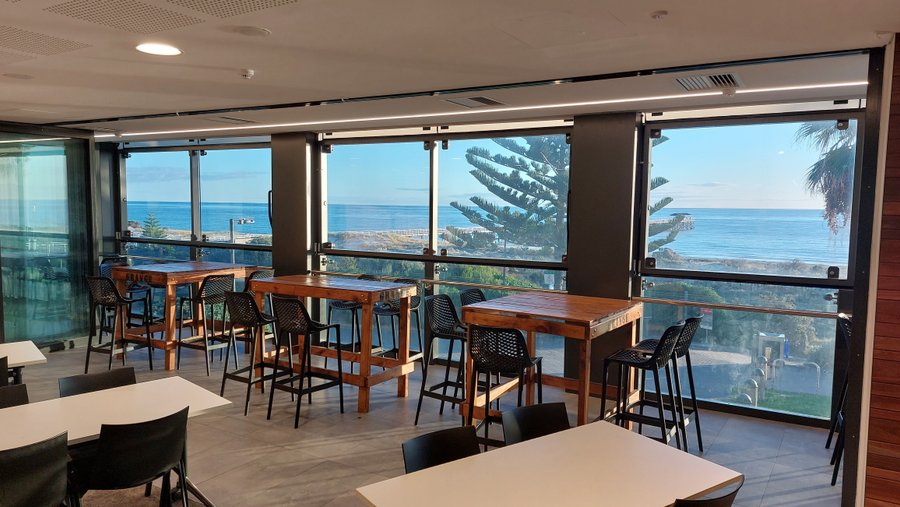 Grange Surf Life Saving Club - Sea Views