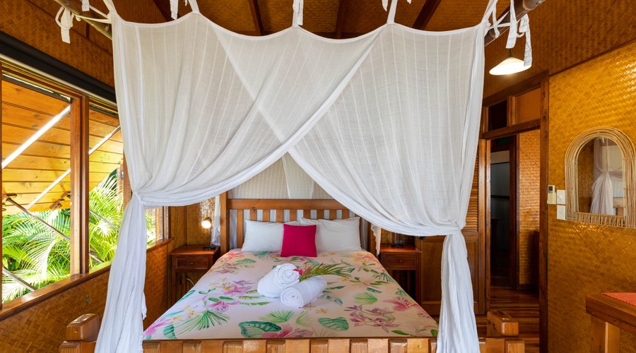 Sunset Bungalow - main bedroom
