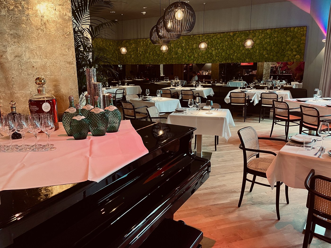 HENRICHS RESTAURANT, Wiesbaden Menü, Preise & Restaurant Bewertungen