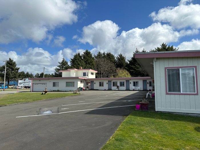 Westerly Motel - Ocean Shores Kitchenettes: Pictures & Reviews ...