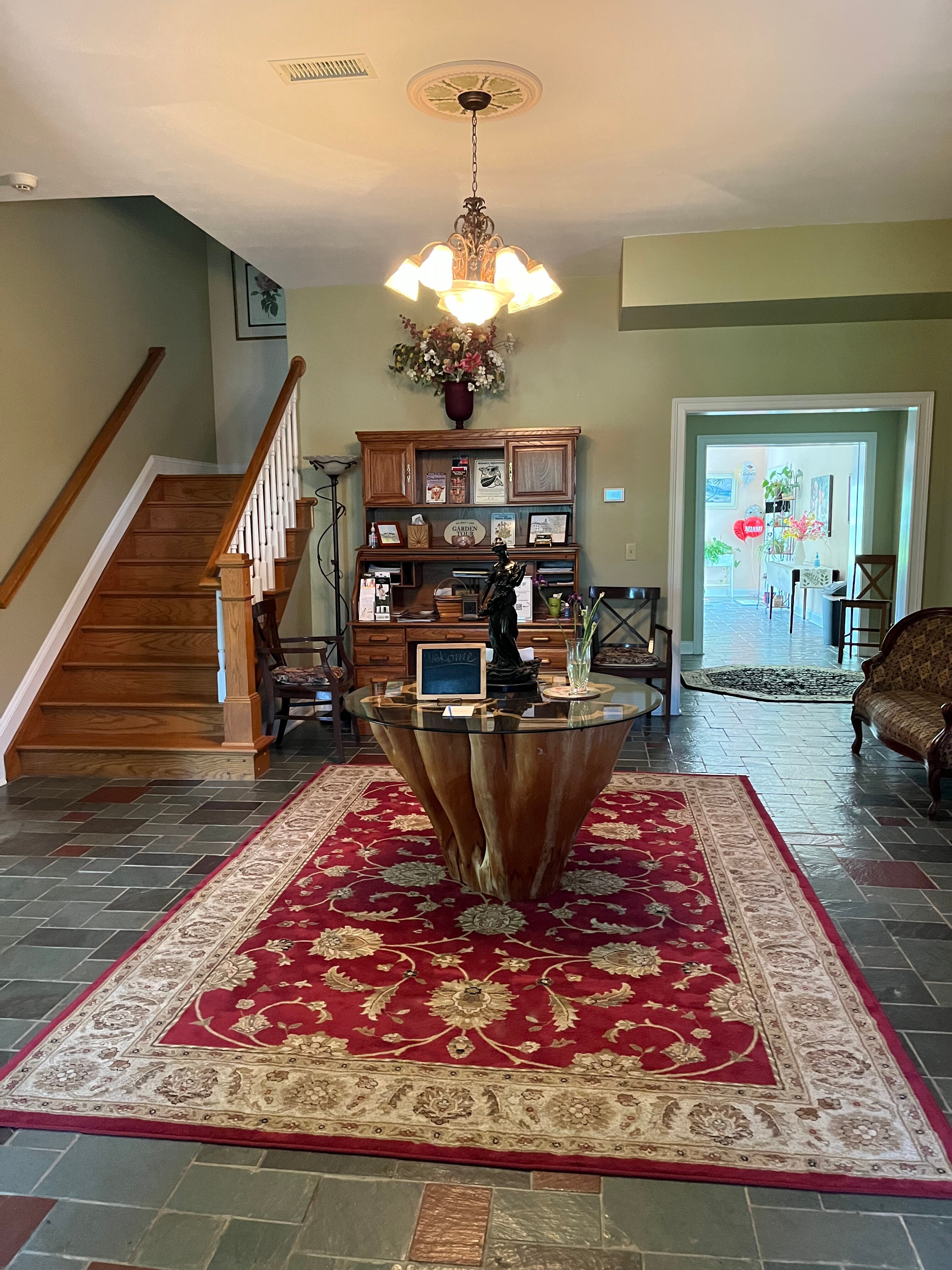 WHITE GARDEN INN - Updated 2024 B&B Reviews (Oxford, Ohio)