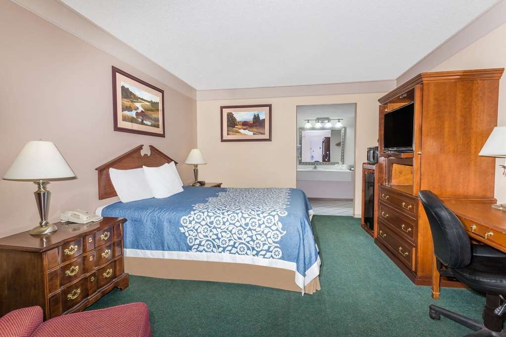 DAYS INN BY WYNDHAM DELTA CO 81 9 1 Updated 2024 Prices Hotel   Guest Room 