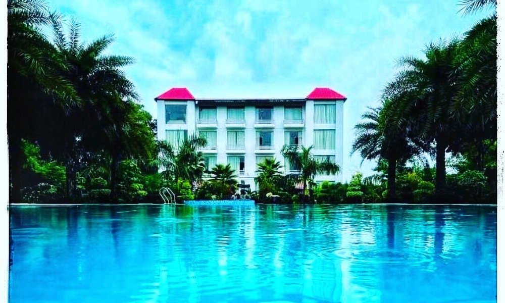 The Darien Resort