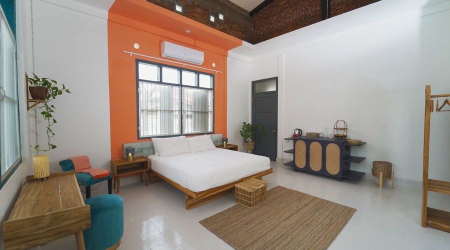 Mandarin Room - King Size bed