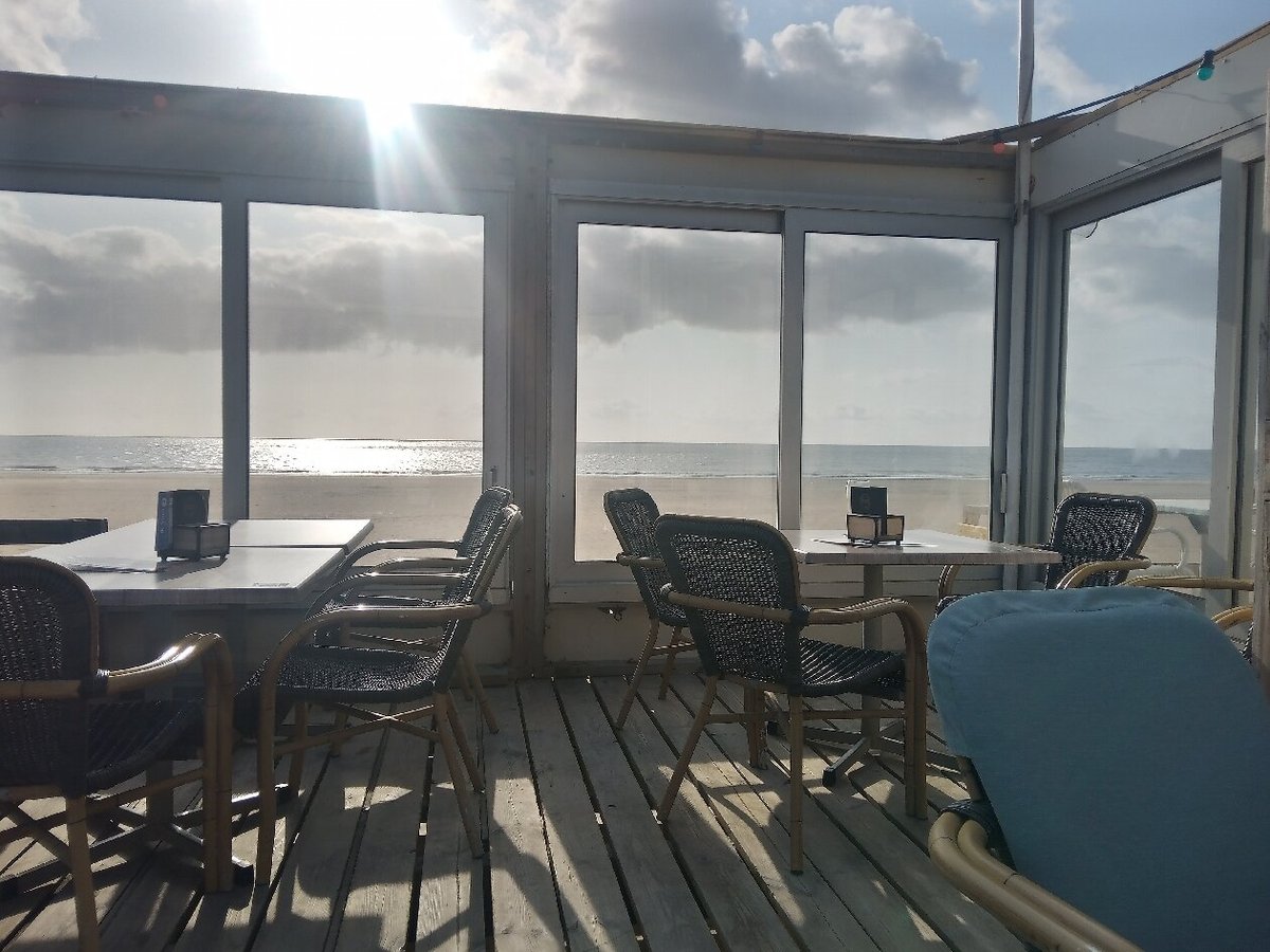 STRANDPAVILJOEN DE STERN, Callantsoog - Menu, Prices & Restaurant ...