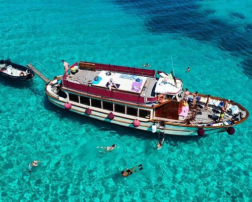 palau boat trip