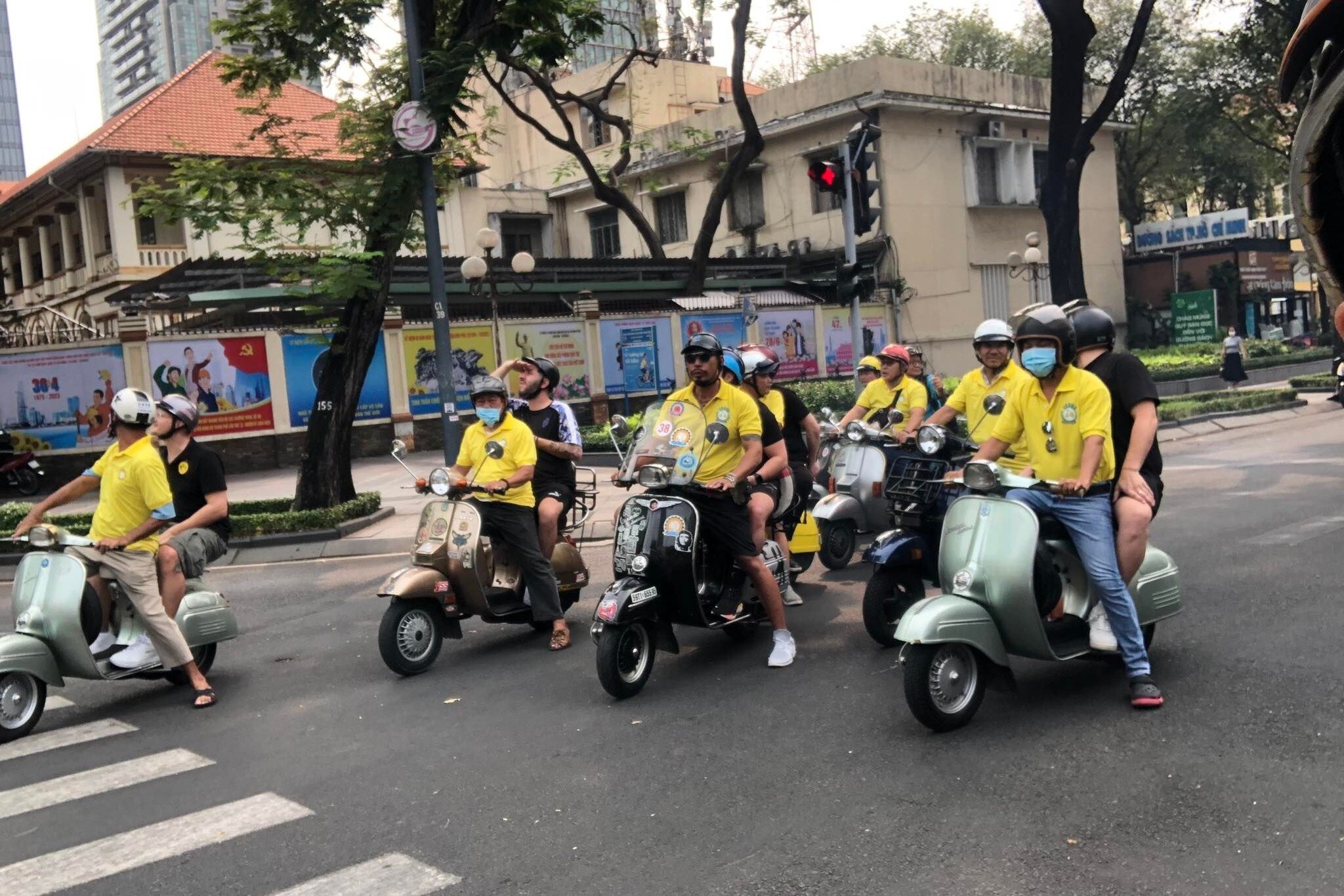 Saigon Vespa Adventures (Ho Chi Minhstad) - Alles Wat U Moet Weten ...