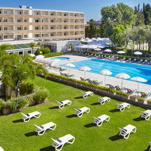 View over the swimming pool from our rooms