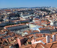 Europe, Portugal, Lisbon, Baixa, Rossio, Figueira Square, Dom Joao I statue  - SuperStock