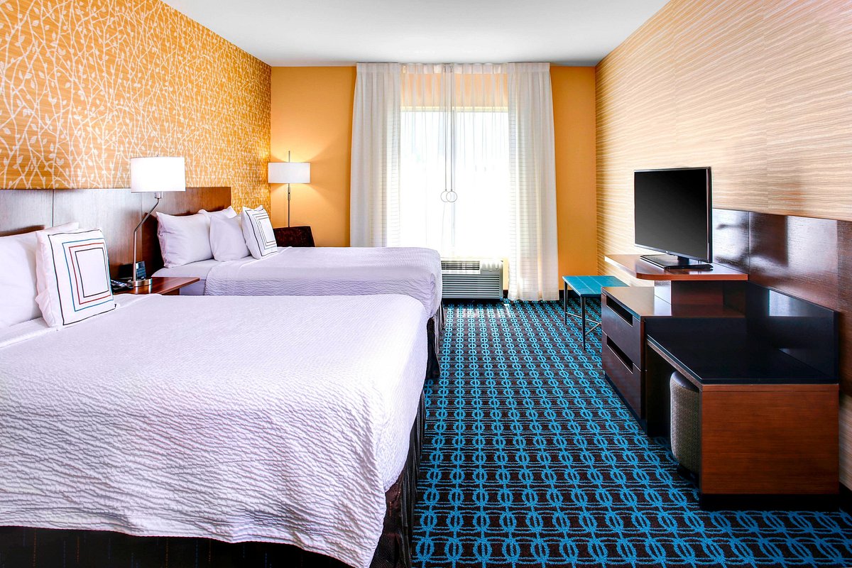 FAIRFIELD INN & SUITES ATLANTA STOCKBRIDGE $112 ($̶1̶3̶7̶