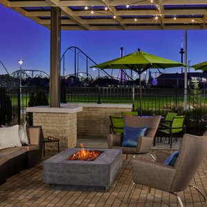 Outdoor Firepit