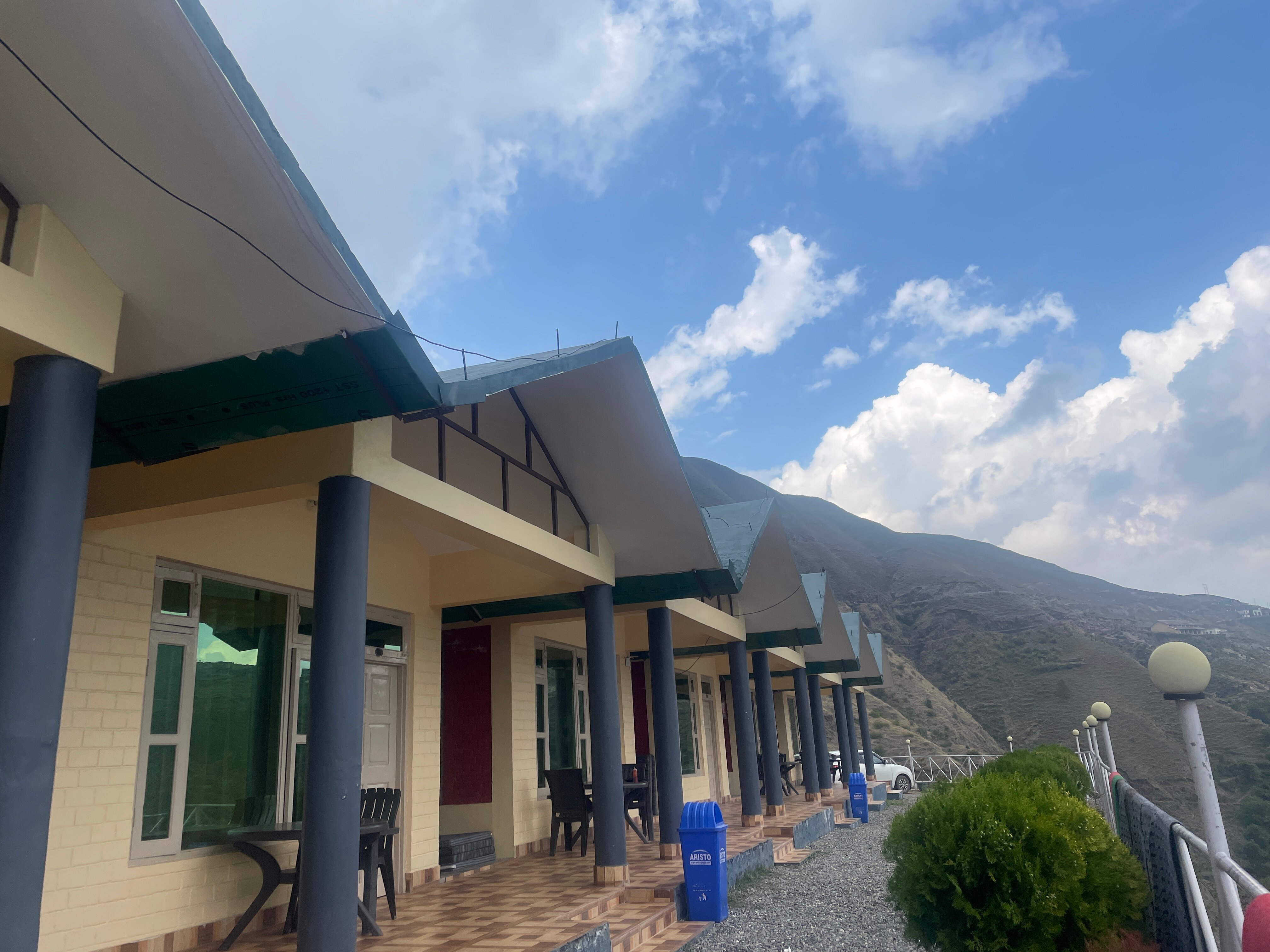 CHAKRATA HILLS RESORT - B&B Reviews (India)