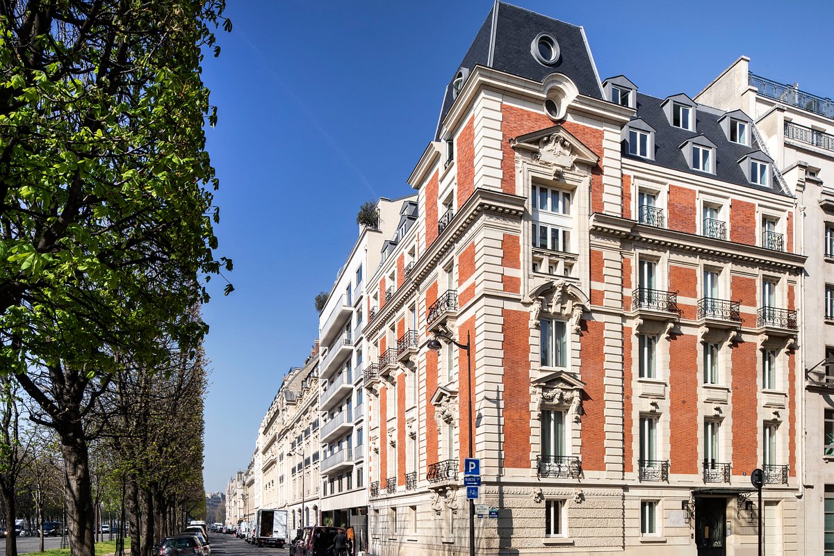 The 10 best hotels near Avenue des Champs-Elysées in Paris, France