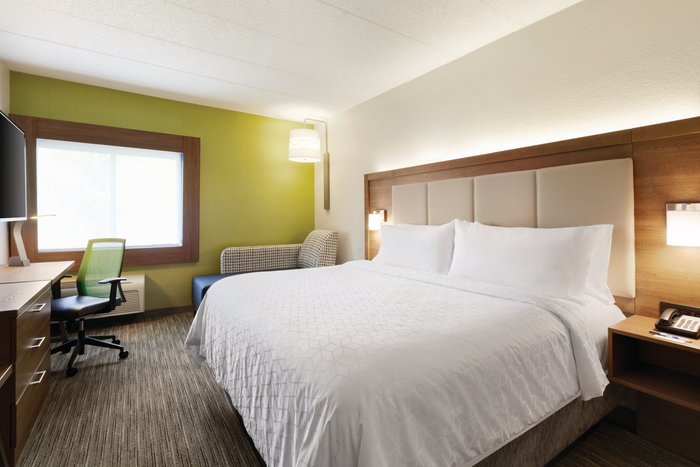 Holiday Inn Express Hartford South - Rocky Hill, an IHG Hotel - hotel rooms