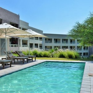 Cresta Maun Pool