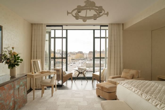 Balcony Deluxe Room  Cheval Blanc Paris Hotel