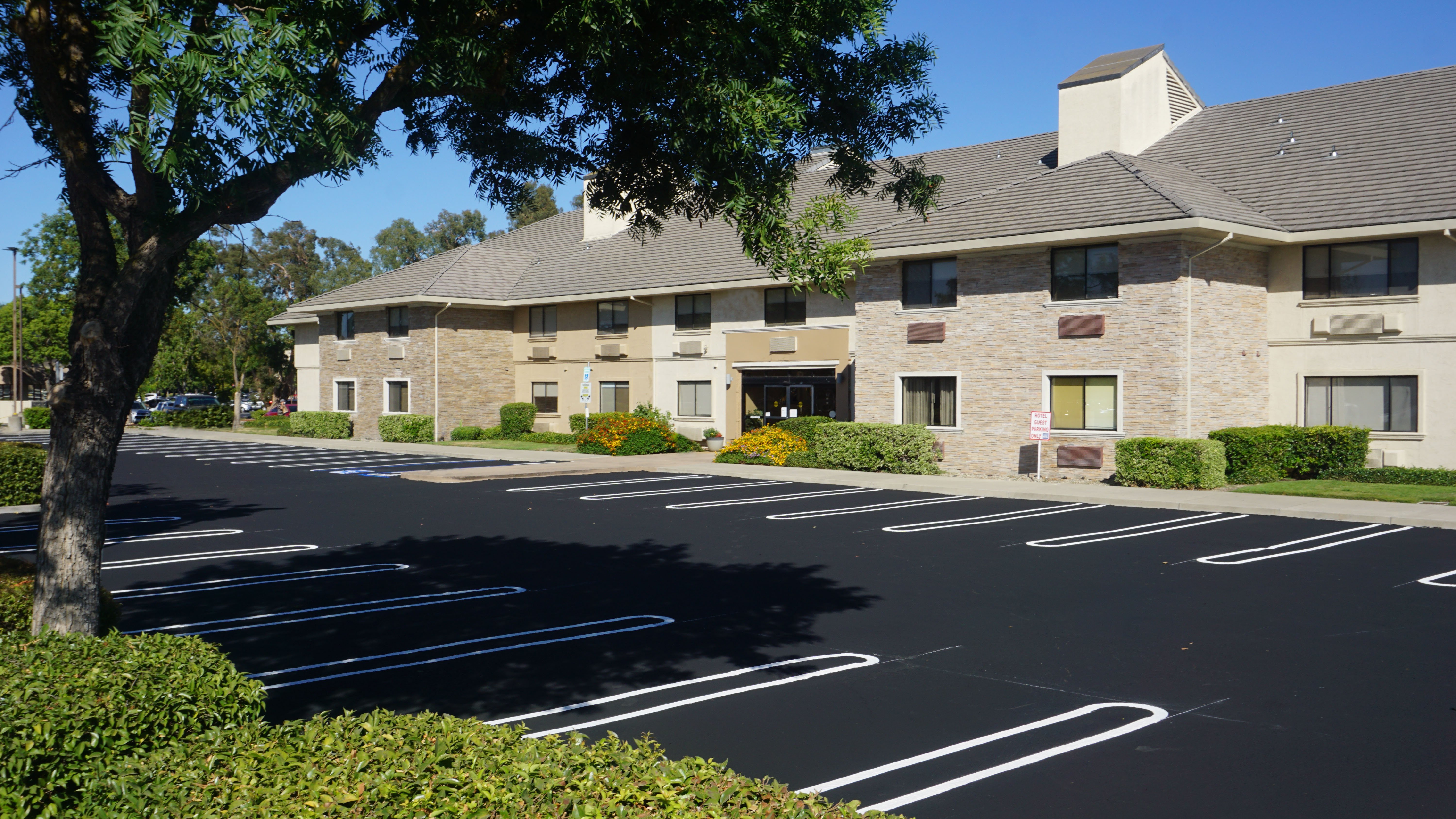 MODESTO HOTEL Updated 2024 Prices Reviews And Photos CA   Hotel Exterior 