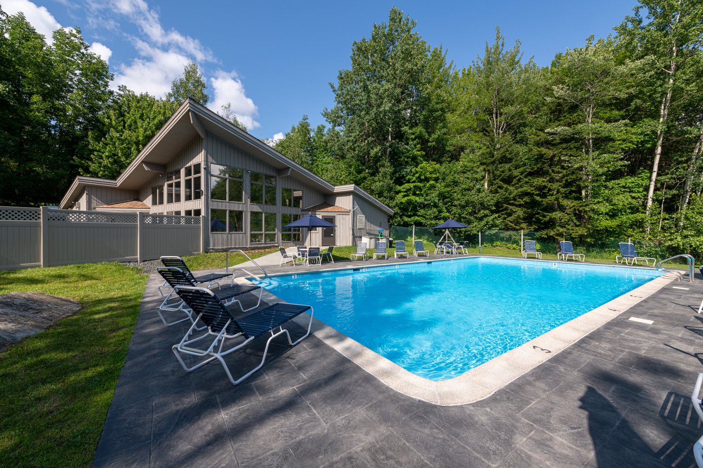 MOUNT SNOW LODGING B&B (Dover, VT): Prezzi e Recensioni 2024