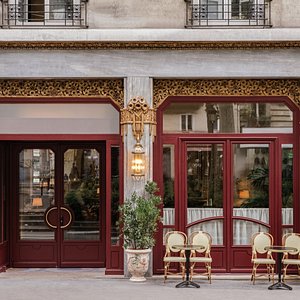 Hotel Rochechouart in Paris