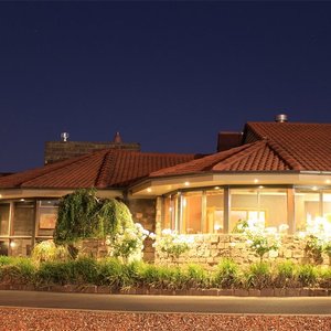 NIGHT BUILDING