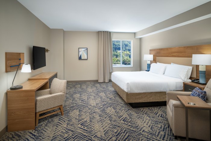 CANDLEWOOD SUITES ASHEVILLE DOWNTOWN, AN IHG HOTEL $92 ($̶1̶1̶8̶ ...