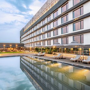 Vivanta Bhubaneswar Exterior
