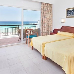 160565 Guest Room