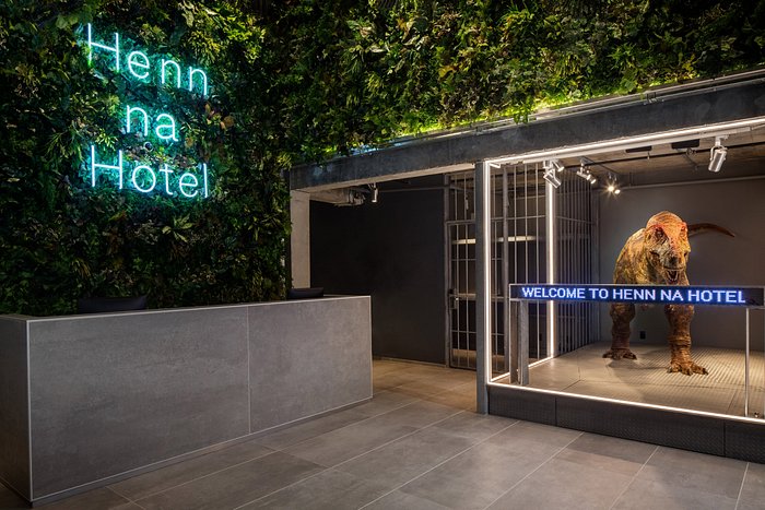 Henn na Hotel: Japan's Strangest Hotel Chain