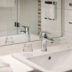 Standard Bathroom
