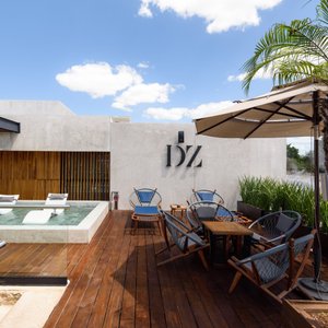 Terrace Bar