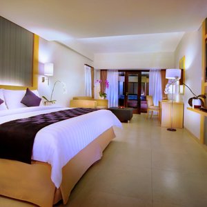 QUEST KUTA ROOM JUNIOR SUITE