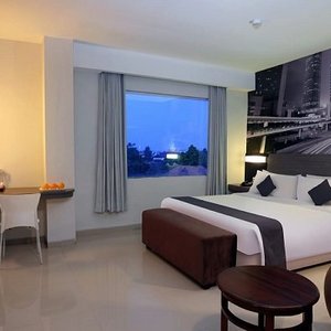 Deluxe Room Main