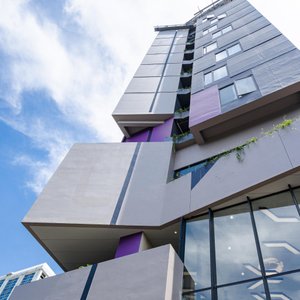 Quest Prime Pemuda Exterior