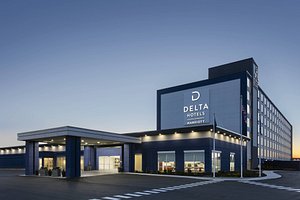 Delta Hotels by Marriott Indianapolis Airport in Indianapolis