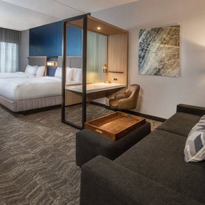 Queen/Queen Suite