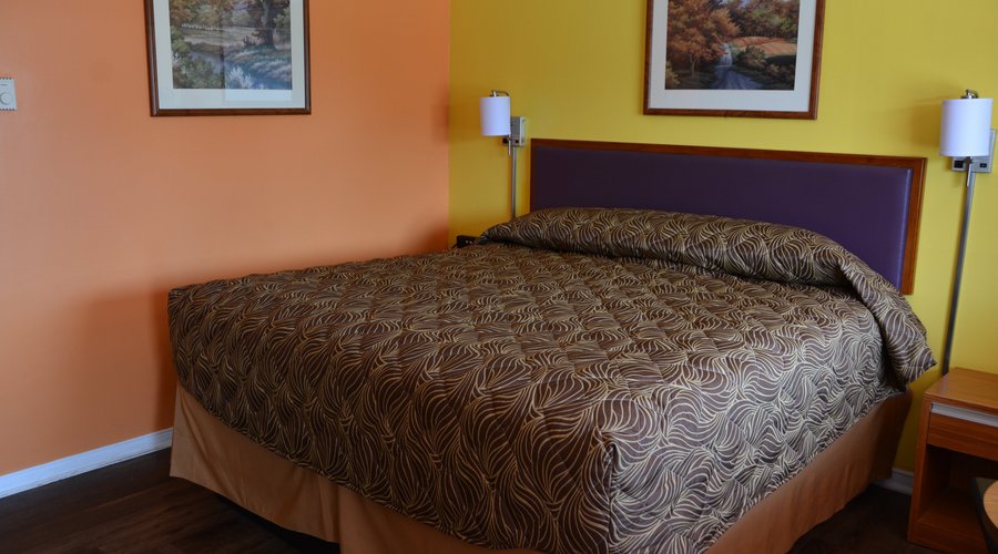 KING SUITES