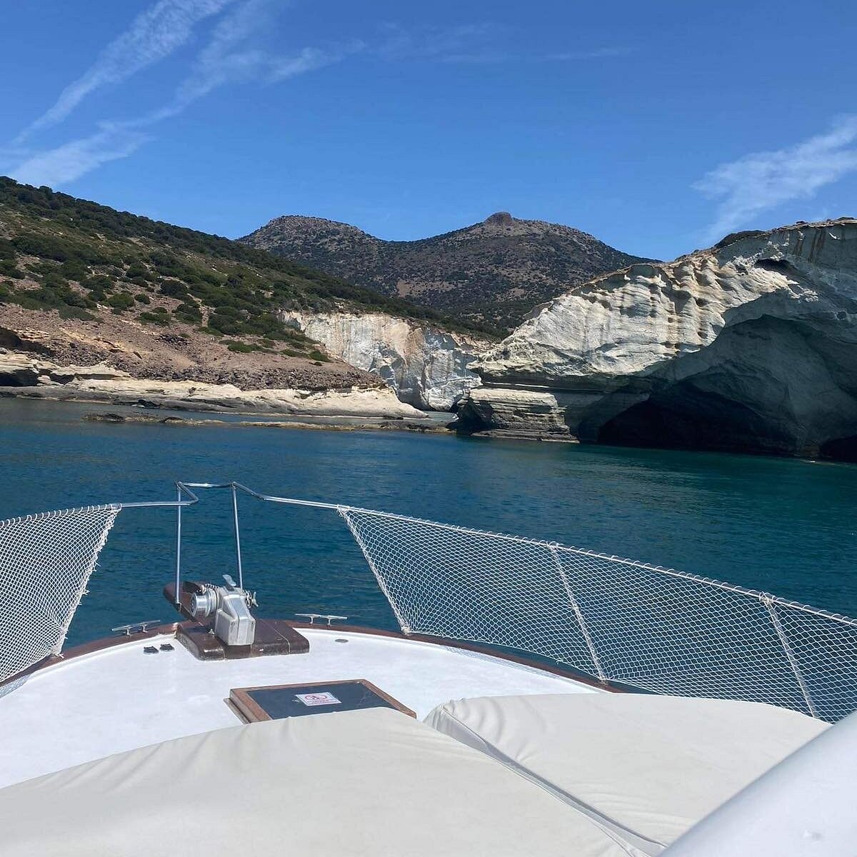 anemos yachting milos