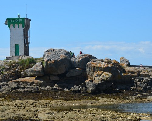 Finistère. Voici l'histoire du phare de Kermorvan, le phare à terre le plus  à l'Ouest de France