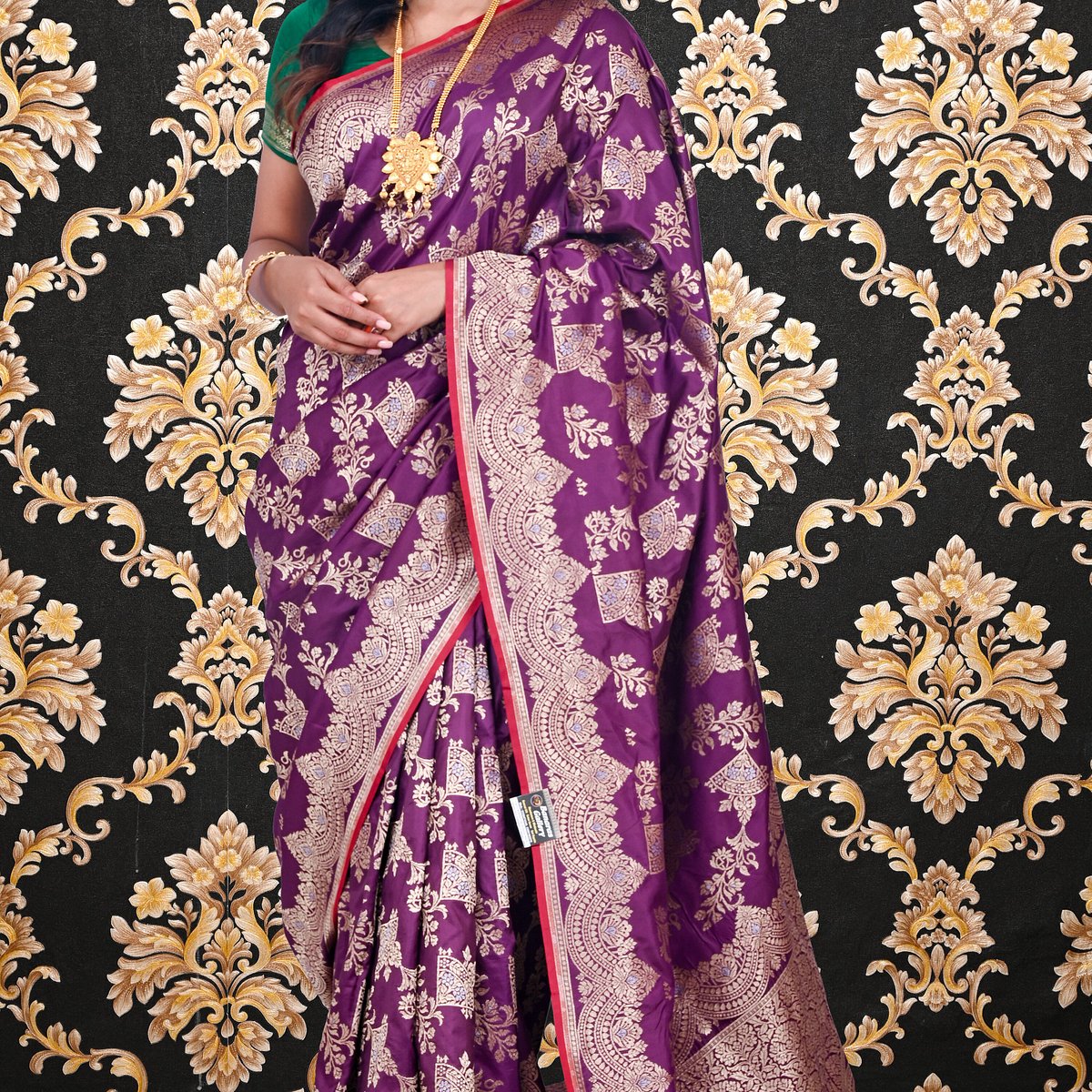Мода absolute. Сари Индия. Сари (женская одежда в Индии). Сари платье Индии. Сари индийское богатое.