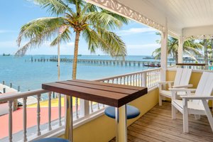 Capt Hirams Resort in Sebastian