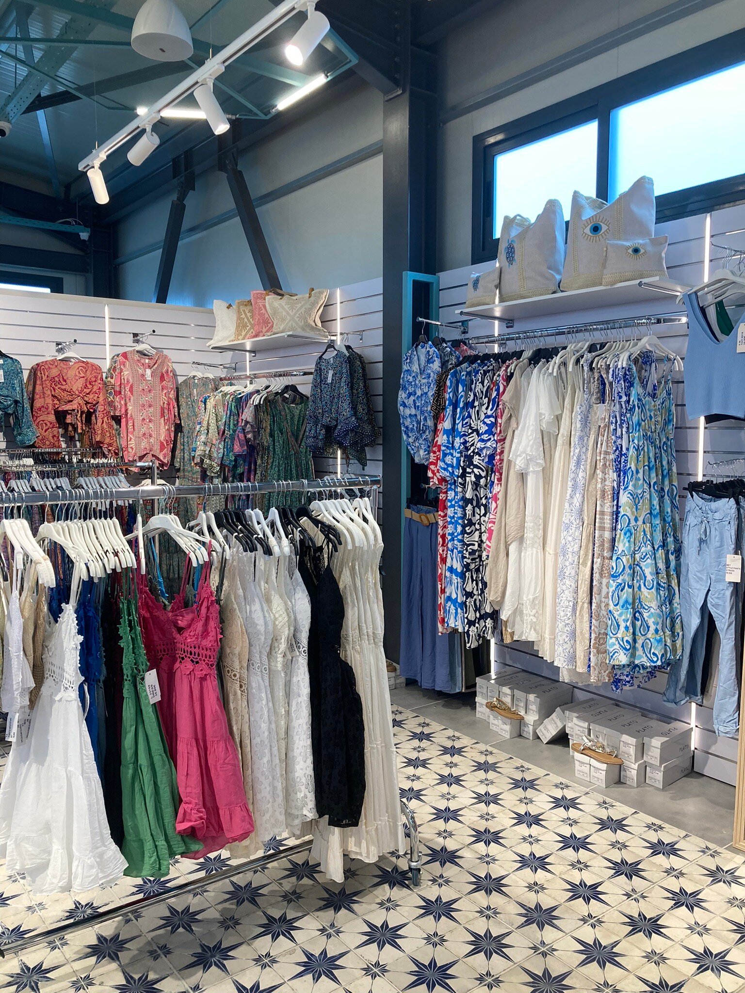 Good places to shop for clothes near me discount