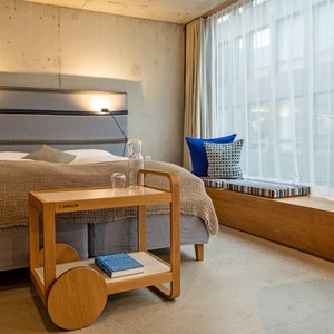 Urban Club Room