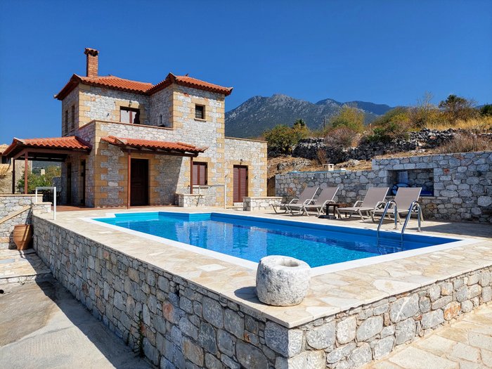 RATHIMATA VILLAS - Prices & Villa Reviews (Stoupa, Greece)