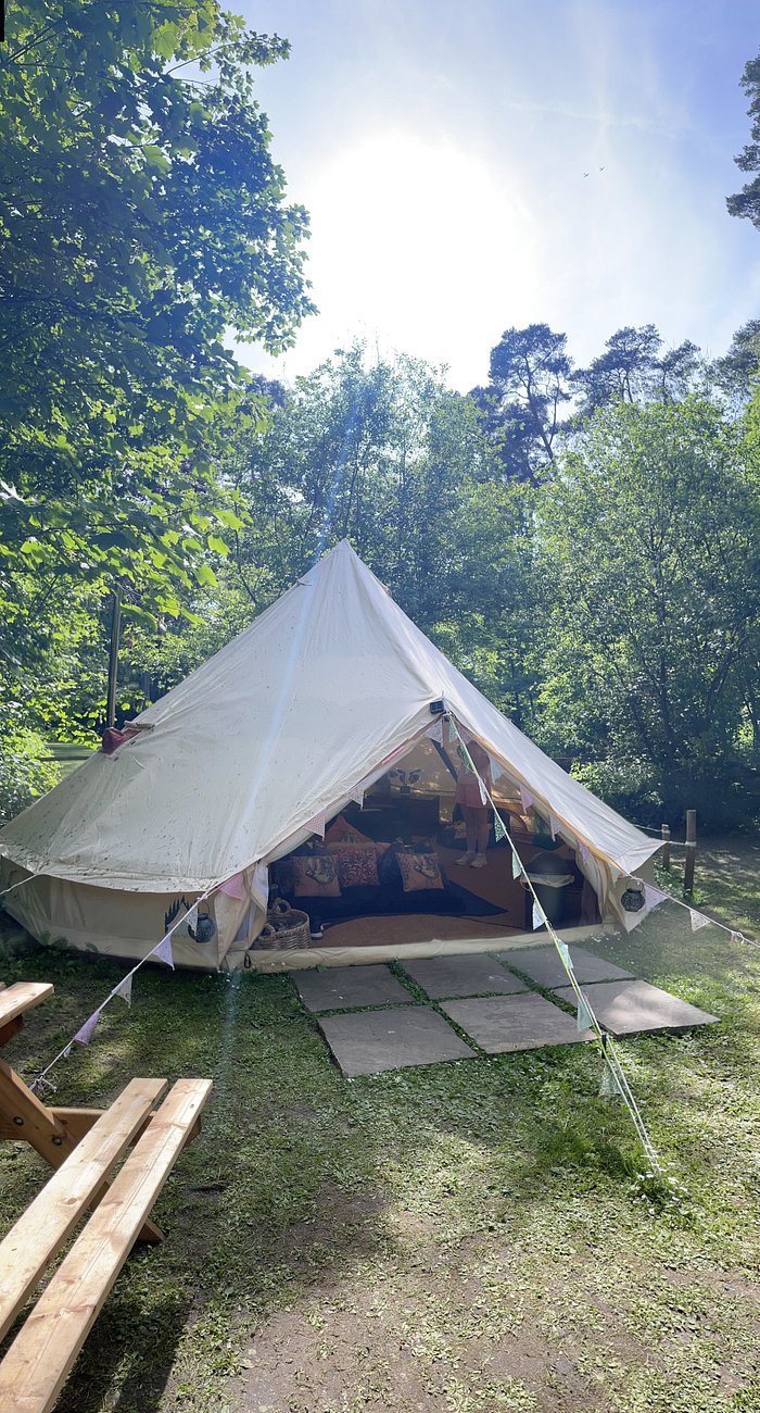 HOLLINGTON PARK GLAMPING (Newbury, Berkshire) - Campground Reviews ...