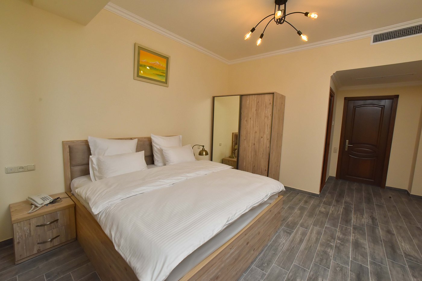 ALTUNYAN HOTEL (YEREVAN, ARMÊNIA): 50 fotos, comparação de preços e