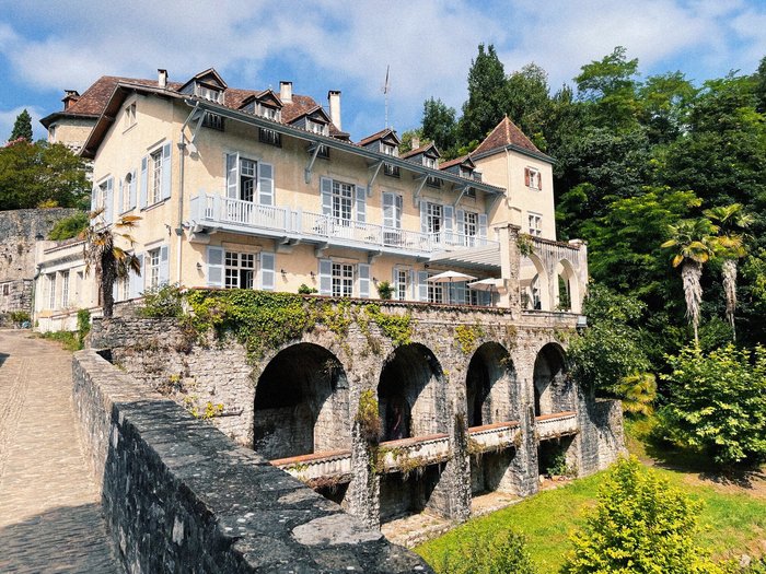 REFUGE DU GAVE (Sauveterre-de-Bearn, Frankrike) - Tema B&B ...