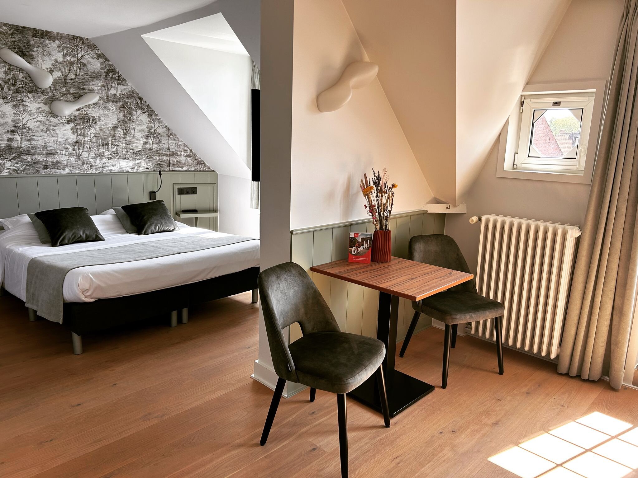 CONTRAST BED & BREAKFAST - Updated 2024 Prices & B&B Reviews (Bruges ...