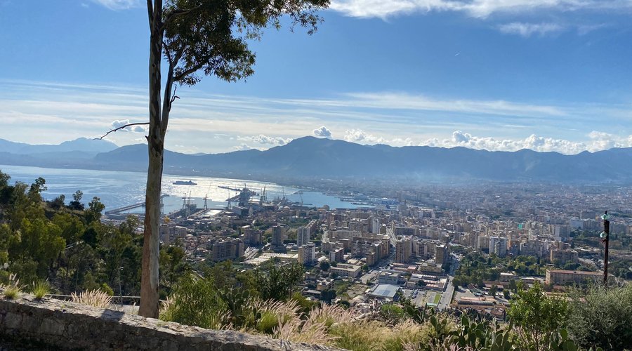 A maravilhosa Palermo vista do Monte Pellegrino