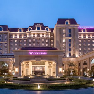 Hotel Building_Night View